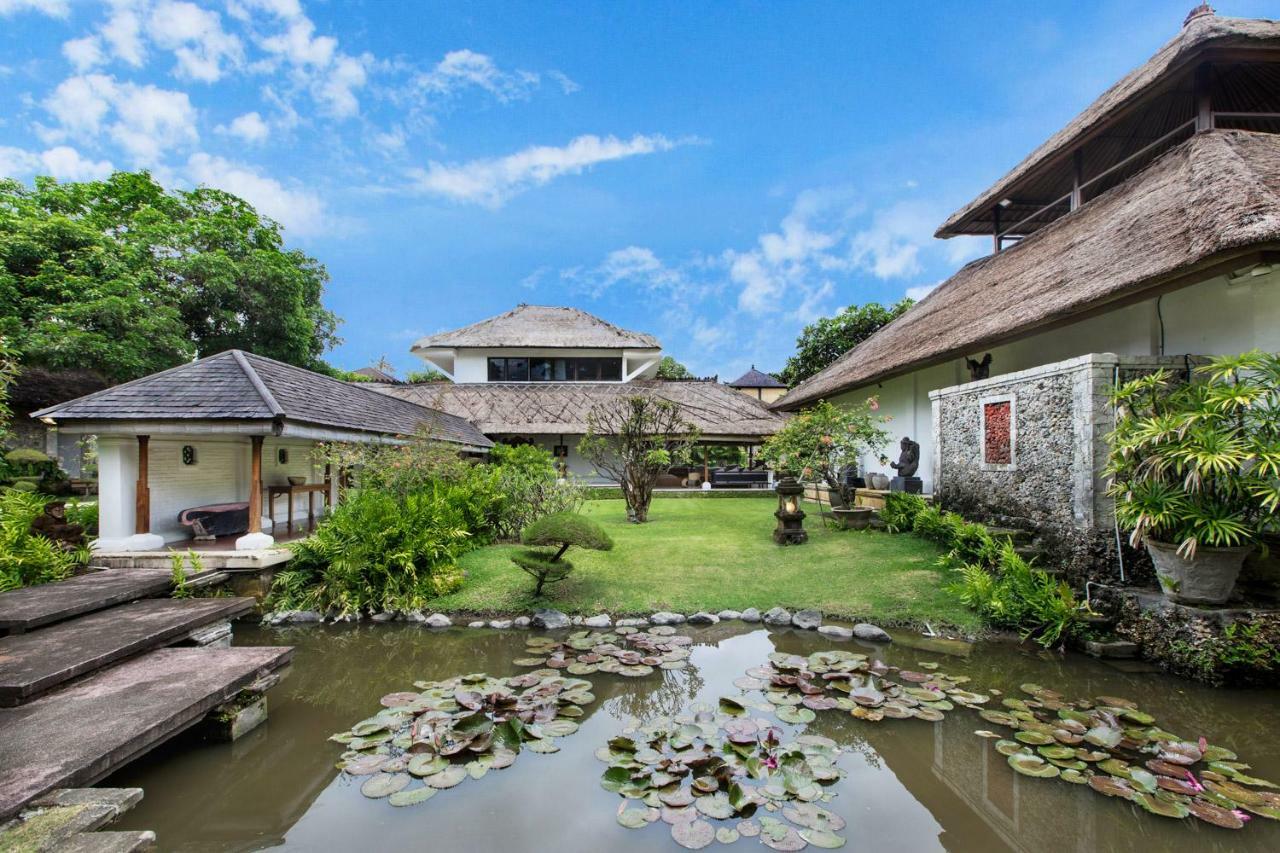 Villa Wantilan Putih Sanur  Exterior photo